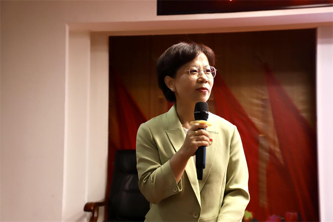 保定理工學院開展深入貫徹中央八項規定精神學習教育專題輔導