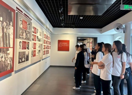 銘記歷史，薪火相傳——保定理工學院藝術學院賡續紅色基因培育藝術英才