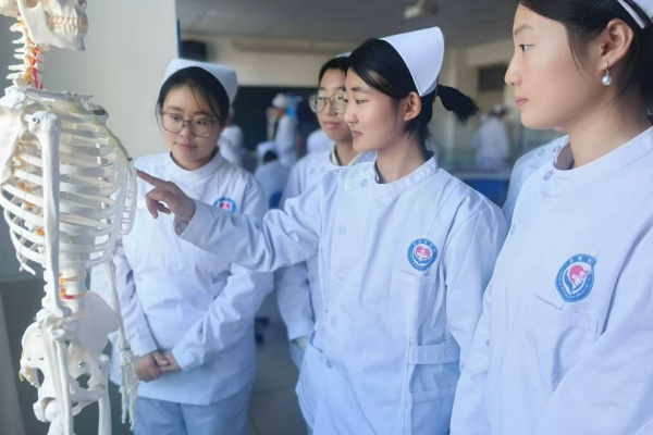 助產(chǎn)學(xué)專業(yè)介紹