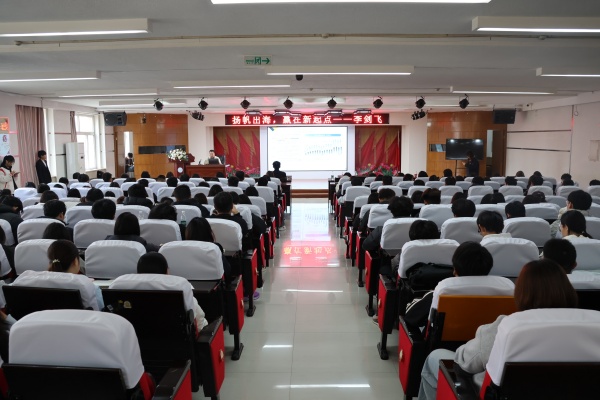 【跨境啟航，外貿逐夢】我院成功舉辦外貿行業發展講座，助力學子揚帆跨境新藍海