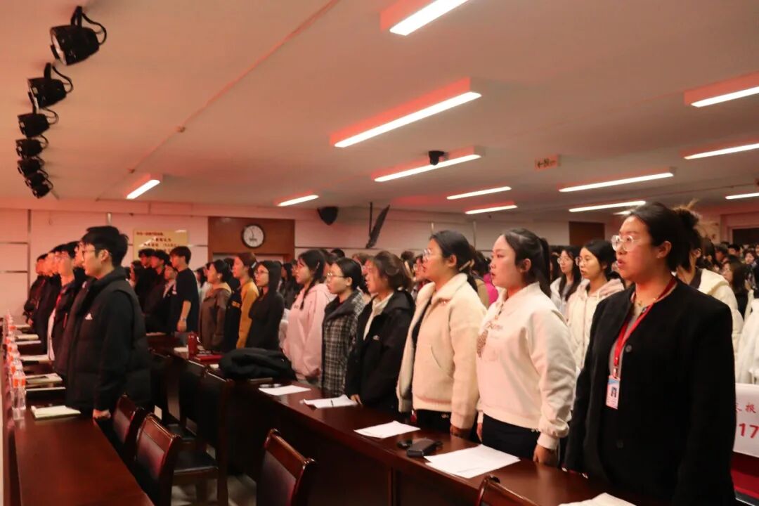 鍛造骨干力量 賦能養成教育 --保定理工學院2025級學生骨干培訓開班儀式